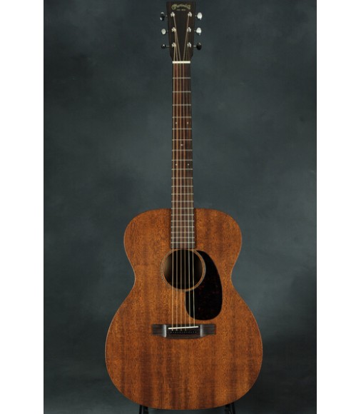 Martin 000-15M Mahogany Guitar with Case